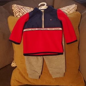 Tommy Hilfiger sweatsuite 3/6 months